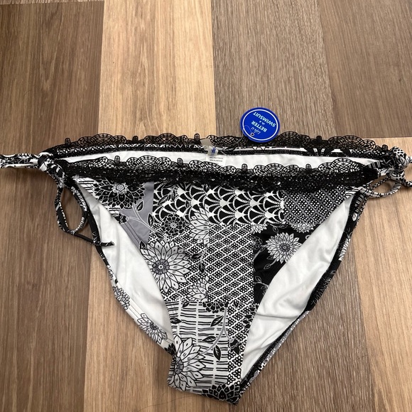 NWT 2-piece swimsuit size 18 - Picture 8 of 8